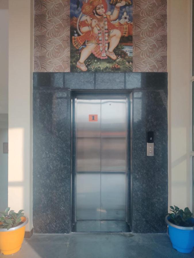 Hotel Hariram Tower Wardha Eksteriør bilde